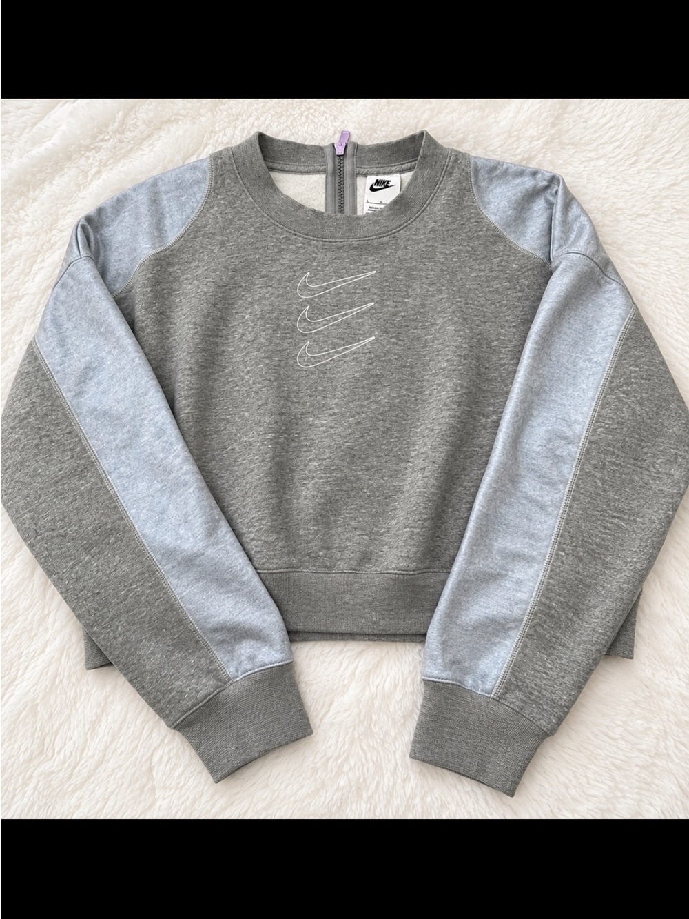 Nike Gray Triple Swoosh Crewneck Sweatshirt Size Large